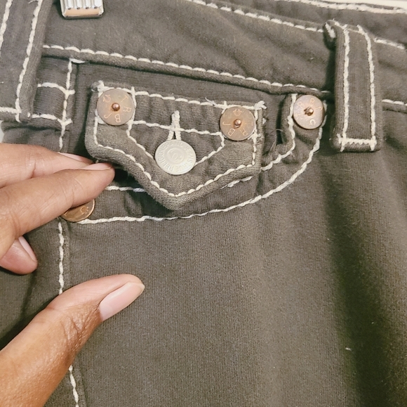 True Religion | Women's Low Rise Joey Big T Flared Gray/Green Jeans (Size 27) - Picture 7 of 14
